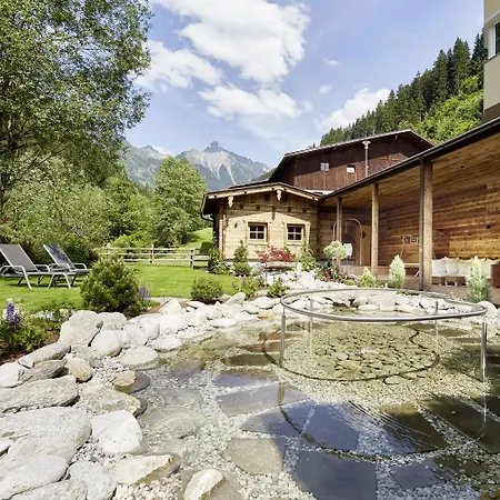 Zillergrundrock - Luxury Mountain فندق مايرهوفن