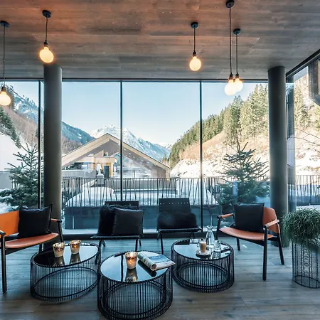 فندق Zillergrundrock - Luxury Mountain
