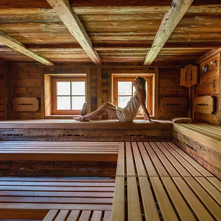Hotell Zillergrundrock - Luxury Mountain Mayrhofen