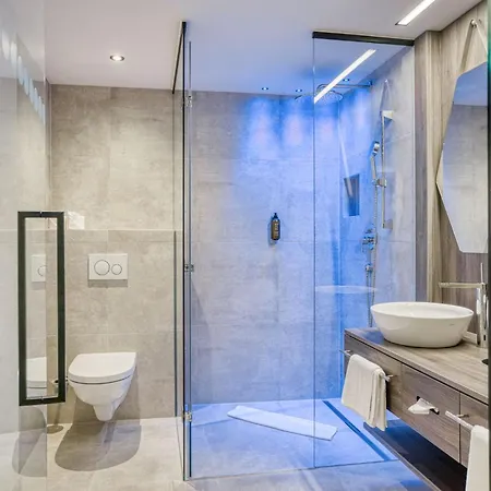 Zillergrundrock Luxury Mountain Hotel 4*