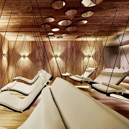 Zillergrundrock Luxury Mountain 4*